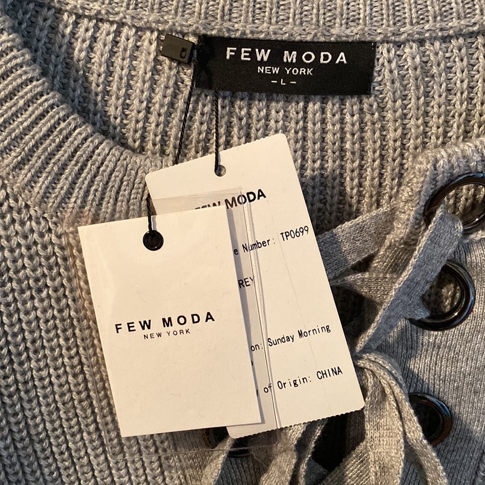 Few Moda sweater - Picture 4 of 4